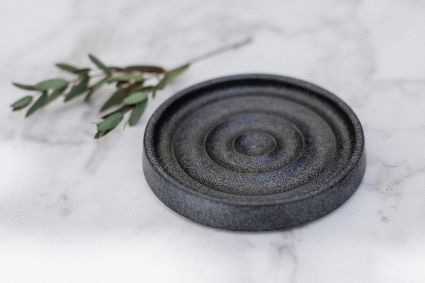 Round Stoneware Soap Dish - Midnight Granite