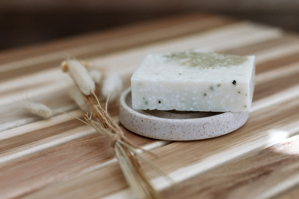 Round Stoneware Soap Dish - Limestone