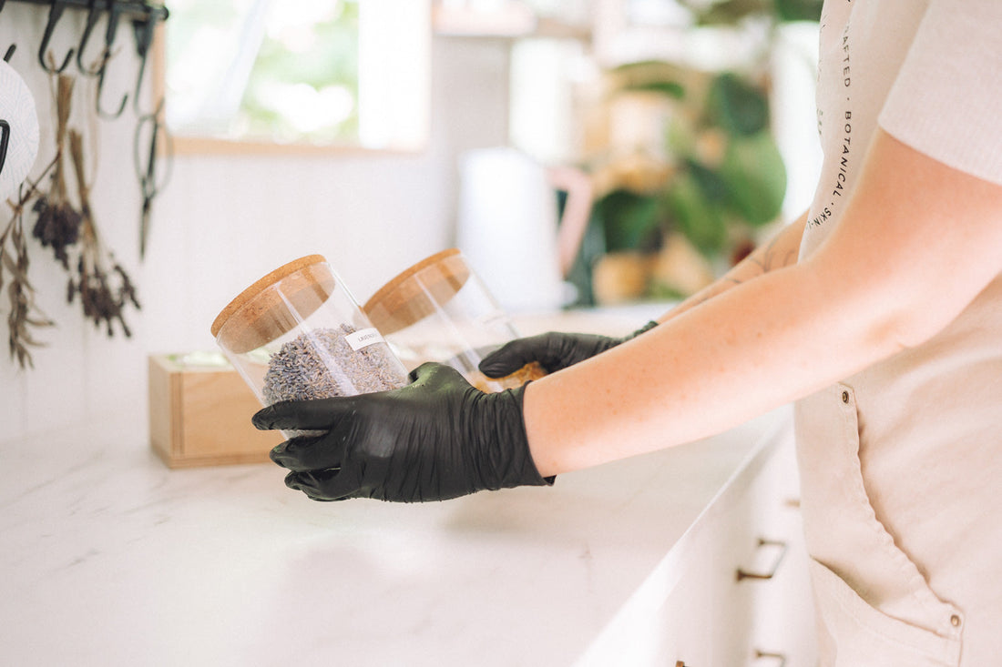 Are botanicals really “useless” in soap? - A scientific, practical, and honest look at what happens with plants in cold process soap